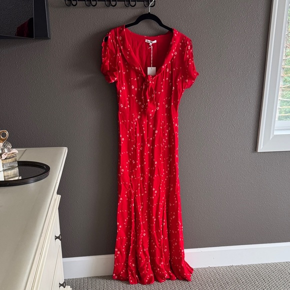 Reformation Talleen Dress in Red Floral NWT - Picture 1 of 8
